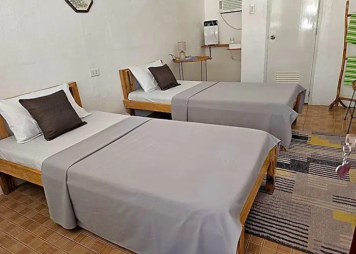 호스텔 D & N Daanbantayan